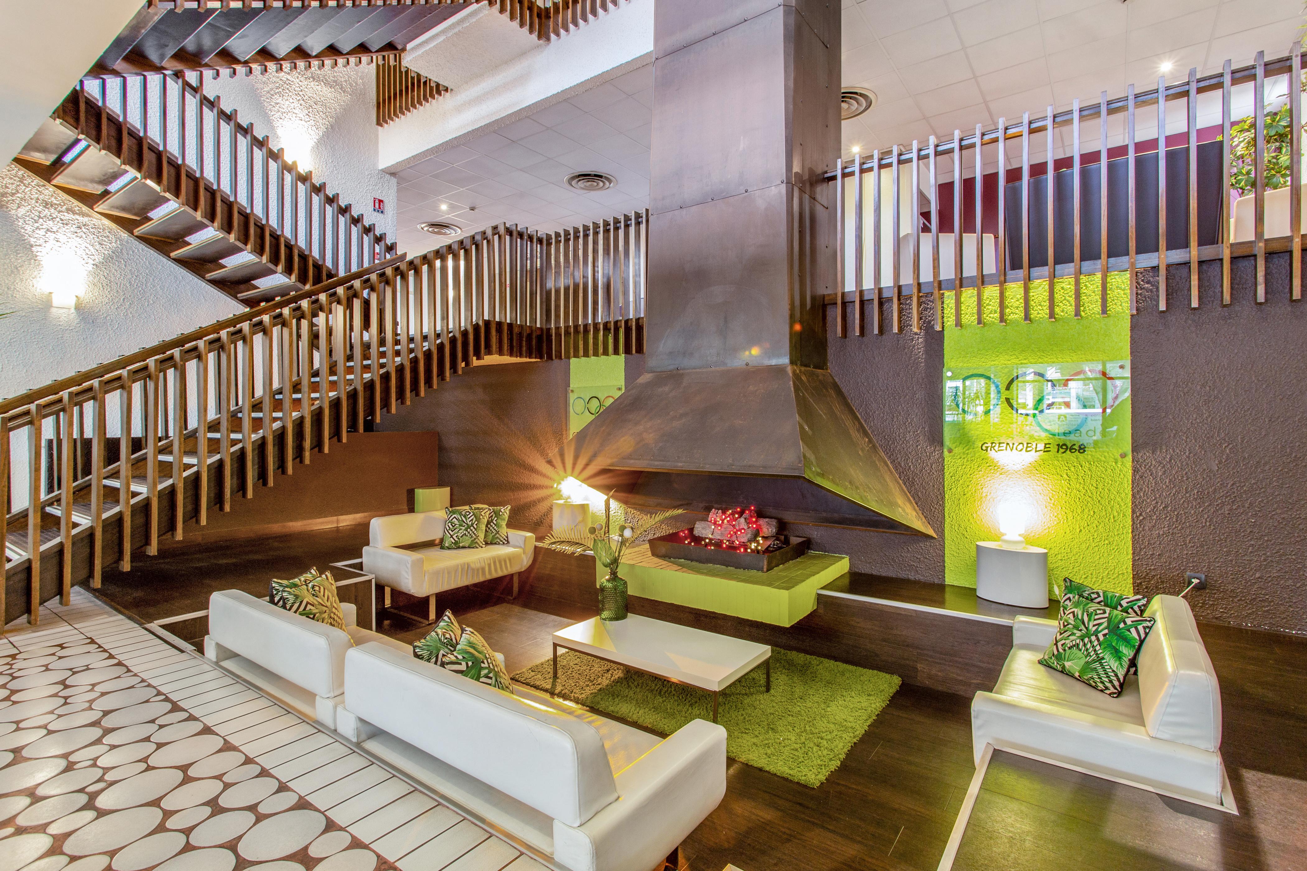 Zenitude Hotel Grenoble Alpexpo Εξωτερικό φωτογραφία